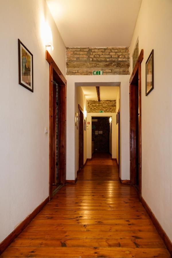 La Locanda Degli Artisti Medelana Екстериор снимка